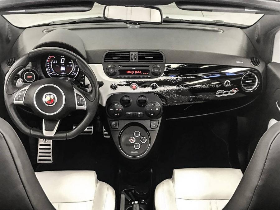 Торпедо Abarth 595C by Garage Italia Customs 2017 года  (фото 7 из 7)